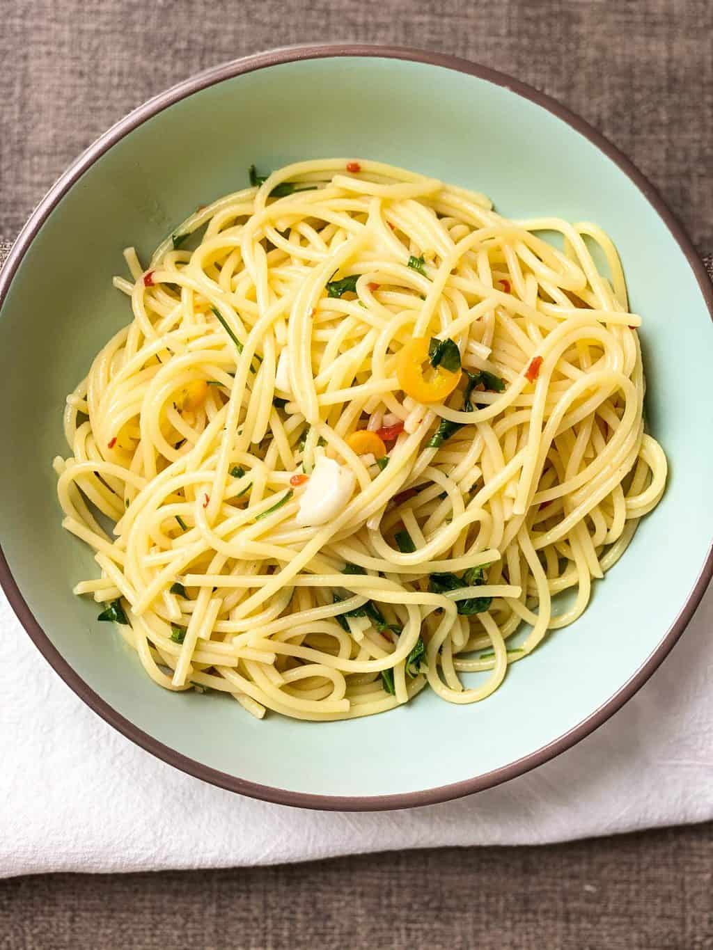 Spaghetti aglio, olio e peperoncino varianta fara gluten
